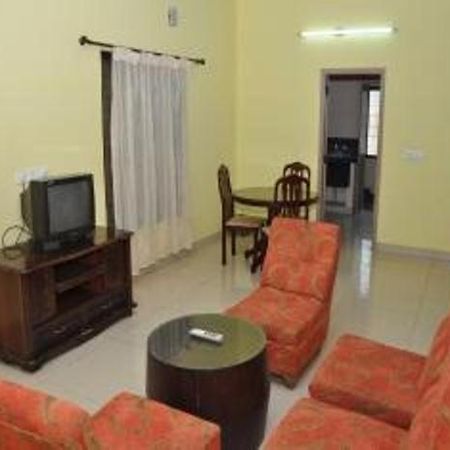 Windsor Service Apartment Selam Pokój zdjęcie